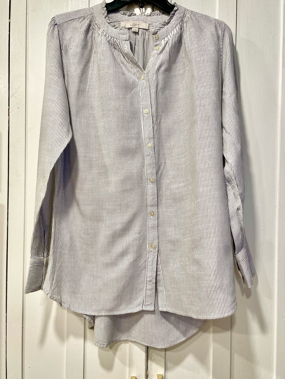 LOFT White Black Pinstripe Ruffle Neck Blouse Medium Hi-Low Hem Rayon